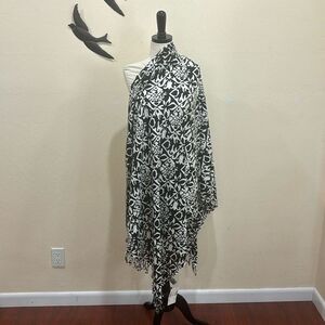 NEW! Nordstrom Buster 'N Boji Batik Print Blanket Scarf Swim Cover Up Pareo